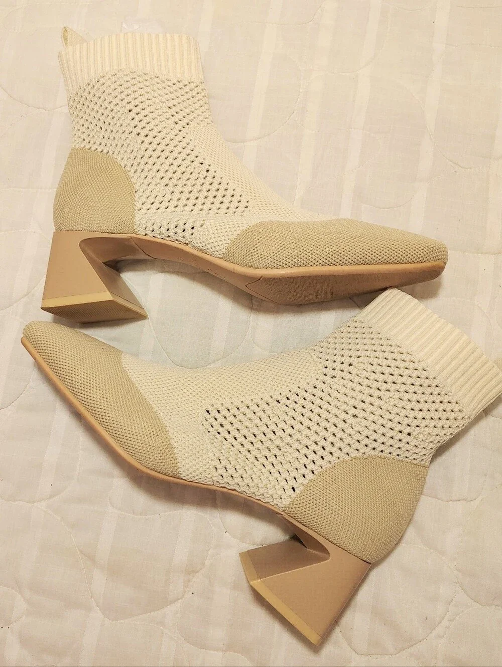VIVAIA Melissa Square Toe Perforated Knit Sock Ankle Boots Cream Size 38 / 7.5